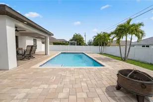 328 SW 19th Terrace, Cape Coral, FL 33991 - Photo 42