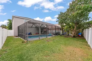 9837 Gladiolus Bulb Loop, Fort Myers, FL 33908 - Photo 6