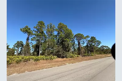 3209 Floyd Ave S, Lehigh Acres, FL 33976 - Photo 4