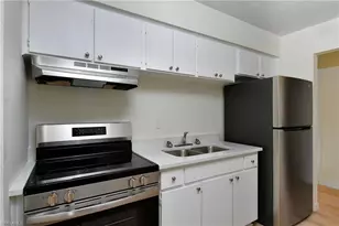 16 Tangerine Ct, Lehigh Acres, FL 33936 - Photo 8