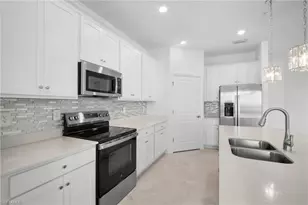 20660 Hazelnut Ct, Lehigh Acres, FL 33936 - Photo 16