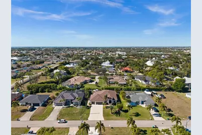 1924 SW 17th Pl, Cape Coral, FL 33991 - Photo 44