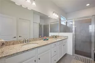 3625 Passion Vine Dr, Alva, FL 33920 - Photo 10