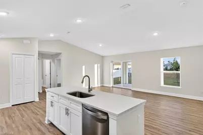 1706 NW 5th St, Cape Coral, FL 33993 - Photo 10