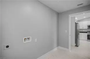 5033 N Peachtree Circle, Labelle, FL 33935 - Photo 6