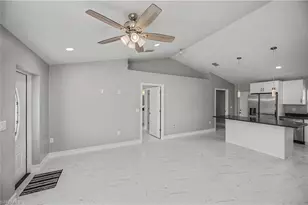 5033 N Peachtree Circle, Labelle, FL 33935 - Photo 40