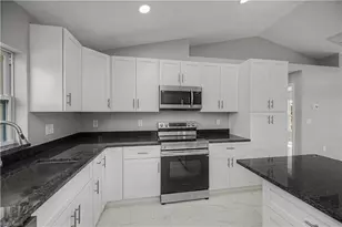 5033 N Peachtree Circle, Labelle, FL 33935 - Photo 26