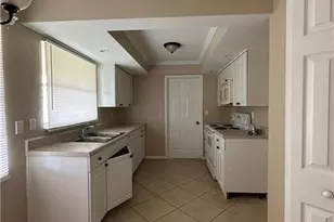 1304 SE 31st Terrace, Cape Coral, FL 33904 - Photo 4