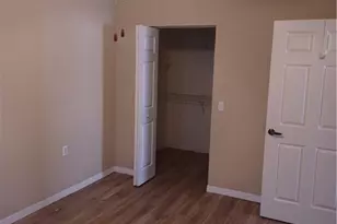 1843 Concordia Lake Cir, Cape Coral, FL 33909 - Photo 10