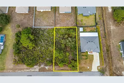 2602 39th St W, Lehigh Acres, FL 33971 - Photo 18