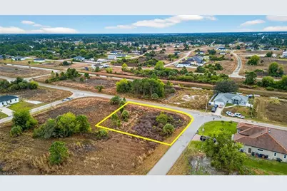 733 Euston Ave S, Lehigh Acres, FL 33974 - Photo 14