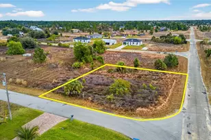 733 Euston Ave S, Lehigh Acres, FL 33974 - Photo 10