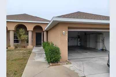 3020 SE Santa Barbara Pl, Cape Coral, FL 33904 - Photo 1