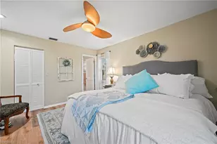 9290 Lake Park Dr, Fort Myers, FL 33919 - Photo 12