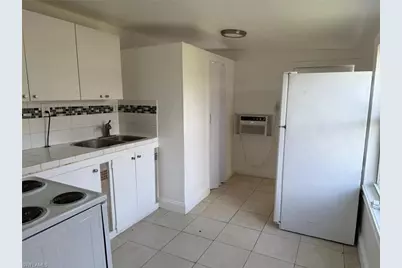 1248 Columbus Blvd, Fort Myers, FL 33913 - Photo 20