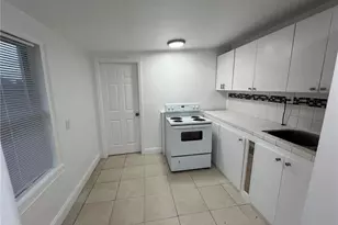 1248 Columbus Blvd, Fort Myers, FL 33913 - Photo 32