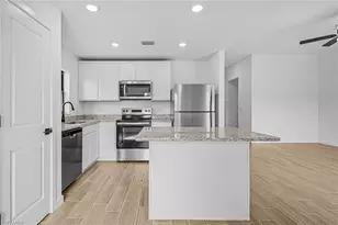 706 Zeppelin Pl, Fort Myers, FL 33913 - Photo 8