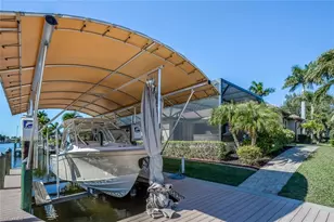 114 SW 51st Terrace, Cape Coral, FL 33914 - Photo 36