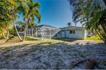 110 SE 13th Pl, Cape Coral, FL 33990 - Photo 46