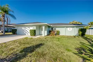 110 SE 13th Pl, Cape Coral, FL 33990 - Photo 1
