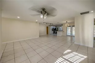 110 SE 13th Pl, Cape Coral, FL 33990 - Photo 8