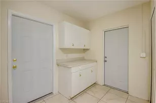 110 SE 13th Pl, Cape Coral, FL 33990 - Photo 36