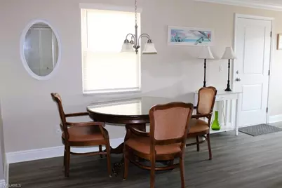 16881 Davis Rd #112, Fort Myers, FL 33908 - Photo 6