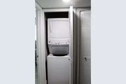 16881 Davis Rd #112, Fort Myers, FL 33908 - Photo 14