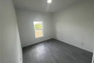 2612 31st St SW, Lehigh Acres, FL 33976 - Photo 8