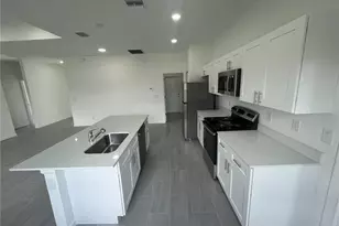 2612 31st St SW, Lehigh Acres, FL 33976 - Photo 4