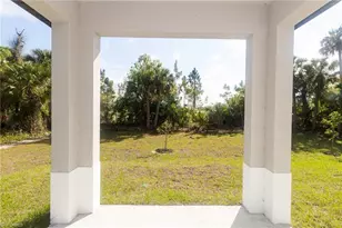 9041 Lamkin Cir, Labelle, FL 33935 - Photo 28