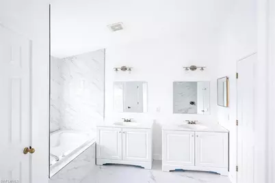 4504 Varsity Cir, Lehigh Acres, FL 33971 - Photo 8