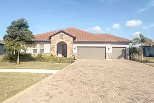 2038 Grove Dr, Naples, FL 34120 - Photo 1