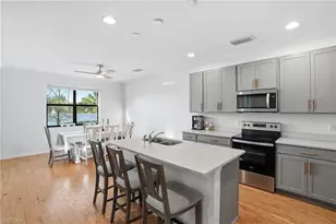 26412 Bonita Fairways Blvd, Bonita Springs, FL 34135 - Photo 10