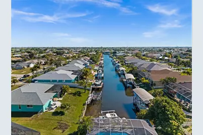 250 SW 37th Ter, Cape Coral, FL 33914 - Photo 38