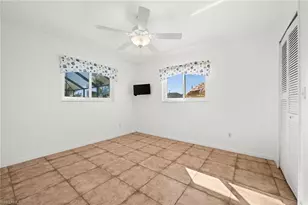 250 SW 37th Terrace, Cape Coral, FL 33914 - Photo 26