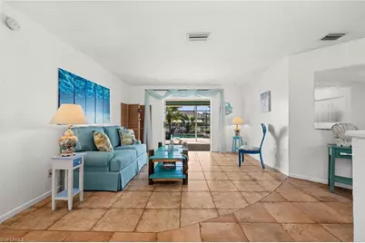 250 SW 37th Ter, Cape Coral, FL 33914 - Photo 8