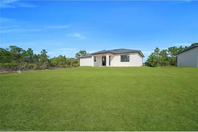 2913 46th St W, Lehigh Acres, FL 33971 - Photo 8