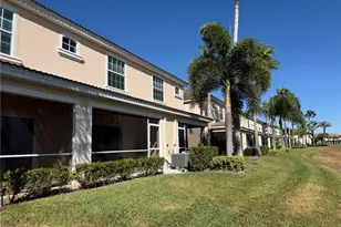 1376 Weeping Willow Ct, Cape Coral, FL 33909 - Photo 6