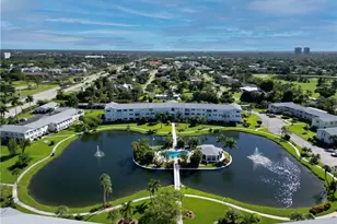 13511 Stratford Pl Cir, Fort Myers, FL 33919 - Photo 2