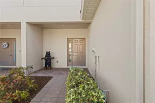 3806 Clearbrook Ln, Fort Myers, FL 33966 - Photo 4