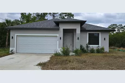 5028 W Tradewinds Cir, Labelle, FL 33935 - Photo 1