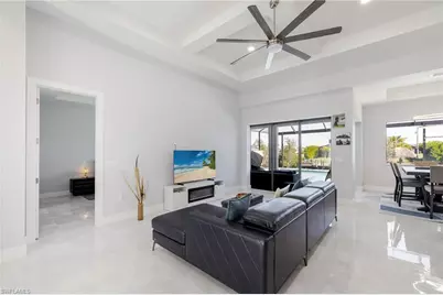 2719 SW 21st Ave, Cape Coral, FL 33914 - Photo 12