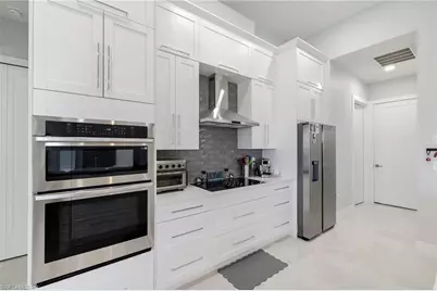 2719 SW 21st Ave, Cape Coral, FL 33914 - Photo 18