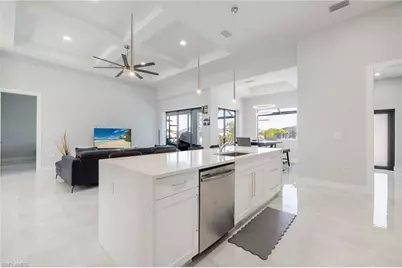 2719 SW 21st Ave, Cape Coral, FL 33914 - Photo 20