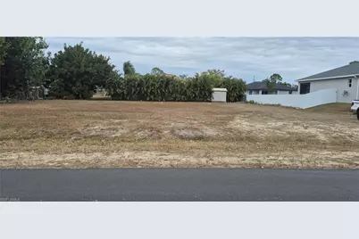 2225 NE 34th Ln, Cape Coral, FL 33909 - Photo 1