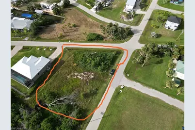 2391 Rose Ave, Other, FL 33956 - Photo 2