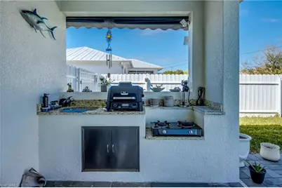 519 Trafalgar Pkwy, Cape Coral, FL 33991 - Photo 40