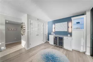 10475 Gulf Shore Dr, Naples, FL 34108 - Photo 6