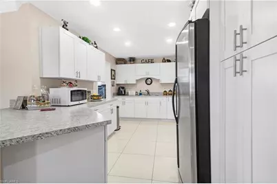 15 Maryland Rd, Lehigh Acres, FL 33936 - Photo 10